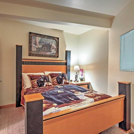 Unique Gatlinburg Cabin Decks, Hot Tub, Fire Pit ภายนอก รูปภาพ